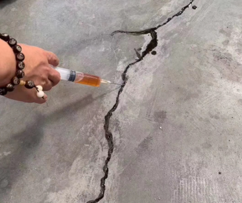合浦混凝土裂缝修补技术详解​